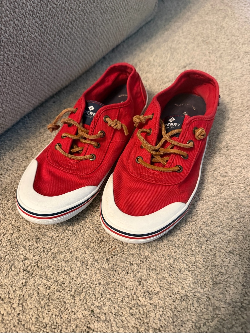 Sperry Women’s Red Canvas Low-Top Sneakers with Brown Laces